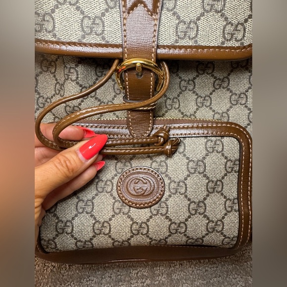 Gucci Interlocking G Logo Backpack - Picture 6 of 14